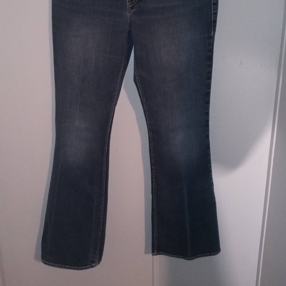 Silver Suki Jeans - Picture 2 of 7